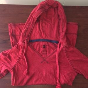 GAP short sleeve with hoodie & FREE scarf